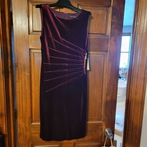 NWT Ivanka Trump Velvet Dresd